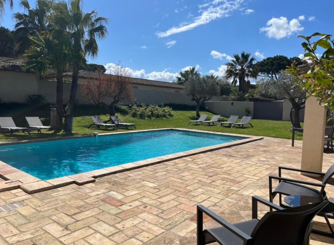 Villa Made Saint-Tropez Buitenkant foto